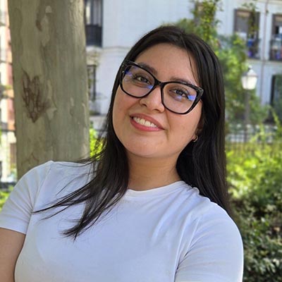 Cristina M. V.